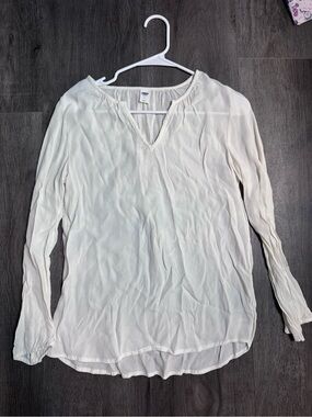 Old Navy Cream V-Neck Long Sleeve Peasant Blouse